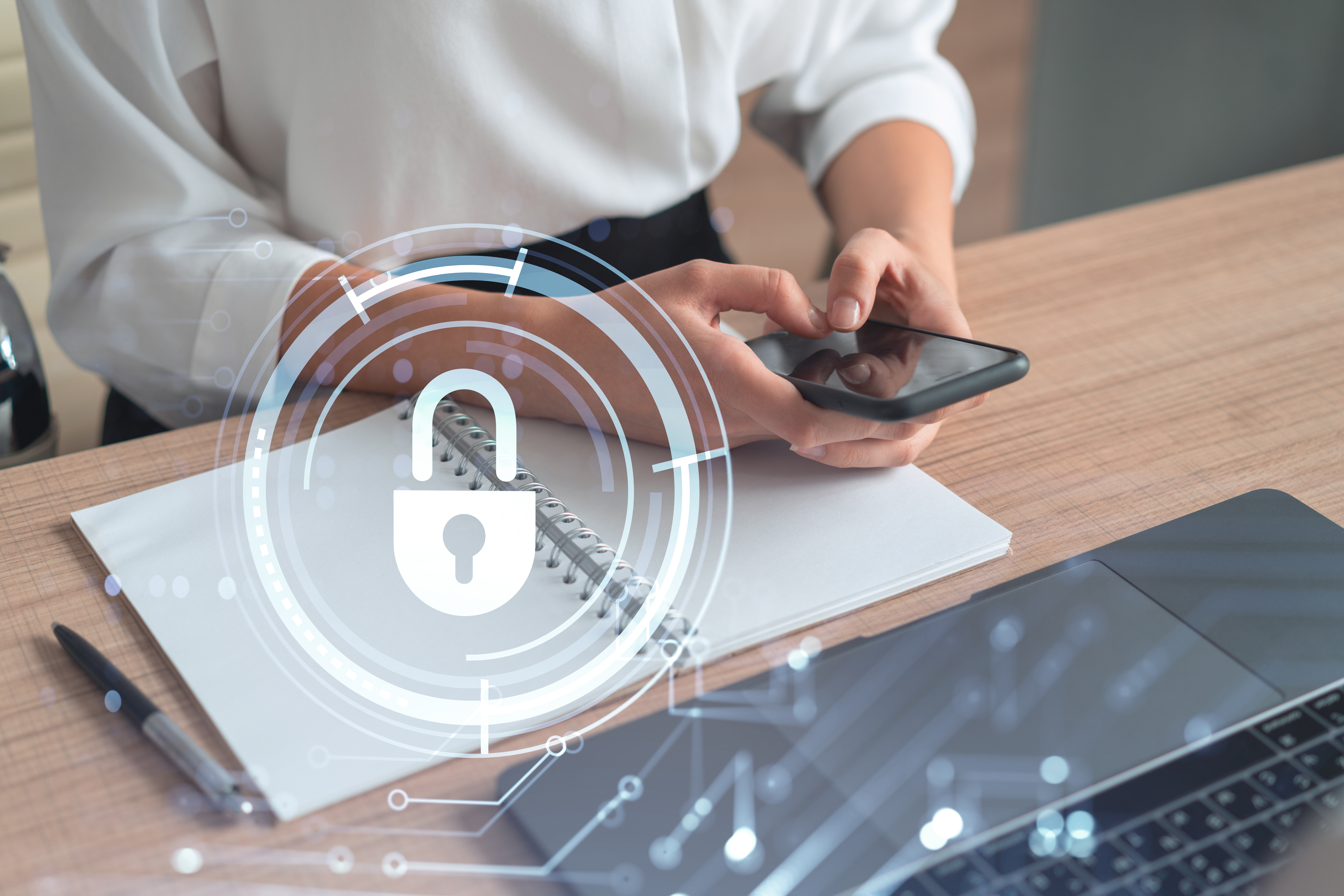 強固な暗号化技術（PKI）と独自の認証技術を備え既存のメールサービスに追加するクラウド型の多機能なメールセキュリティサービスです。